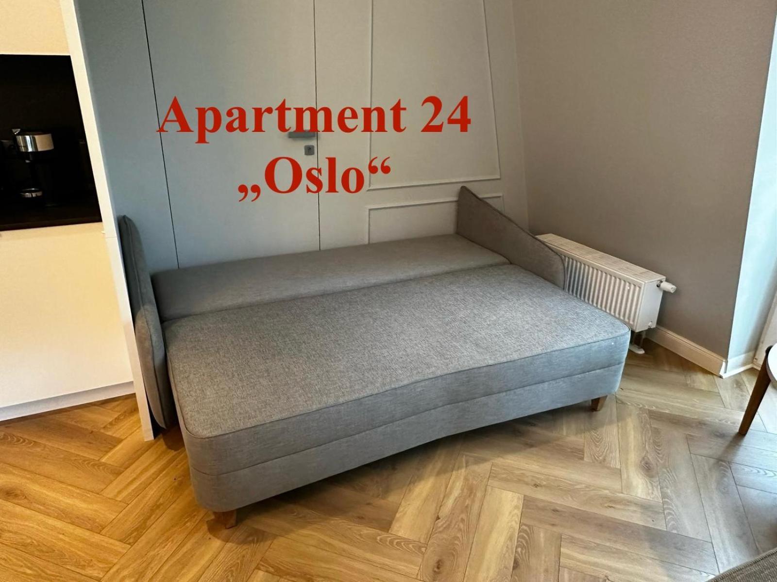 44 -v44- * Świnoujście